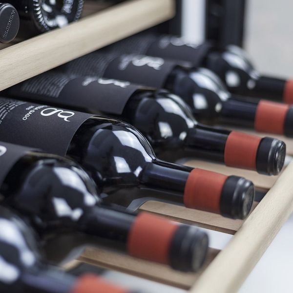 Tủ Bảo Quản Rượu Vang Âm Tủ CASO 628 WineSafe 18 EB - 18 Chai