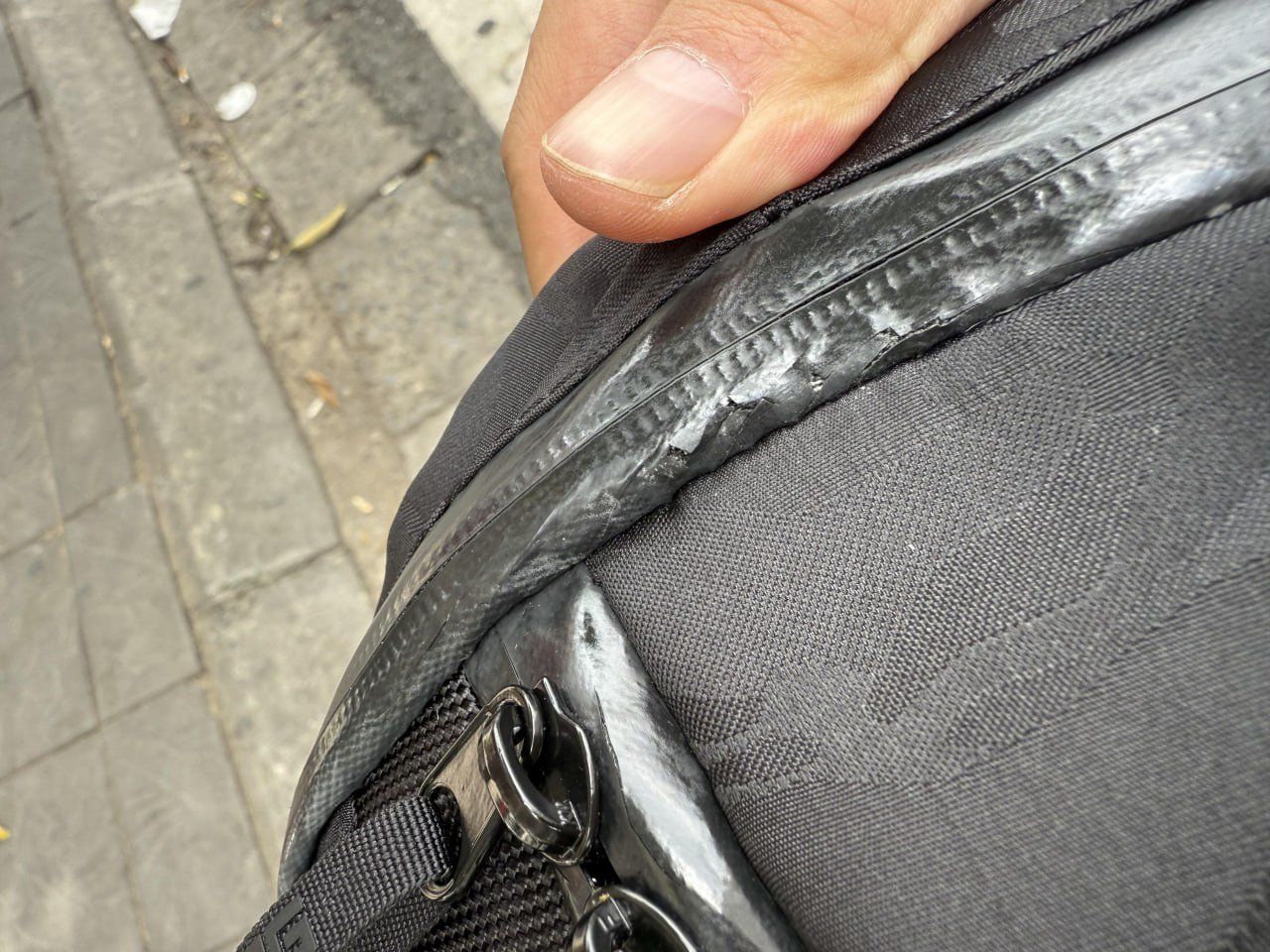  [THANH LÝ] Ba lô chống sốc trượt nước UAG STD 18 lít 