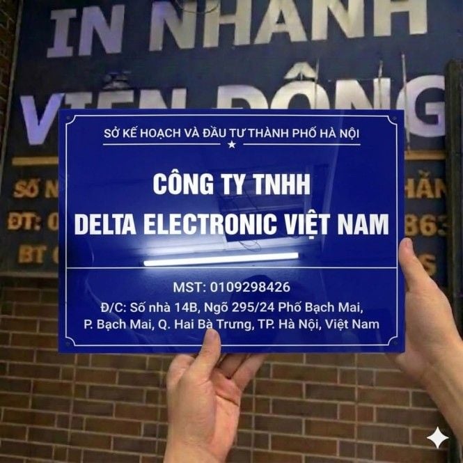 XƯỞNG SẢN XUẤT BIỂN MICA CHẤT LƯỢNG CAO