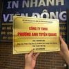 Bảng Hiệu Inox Vàng Khắc Chữ – Đẳng Cấp Doanh Nghiệp
