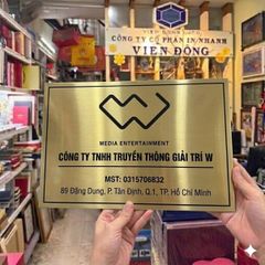 BIỂN CÔNG TY INOX VÀNG ĐẸP CHO TRỤ SỞ CÔNG TY