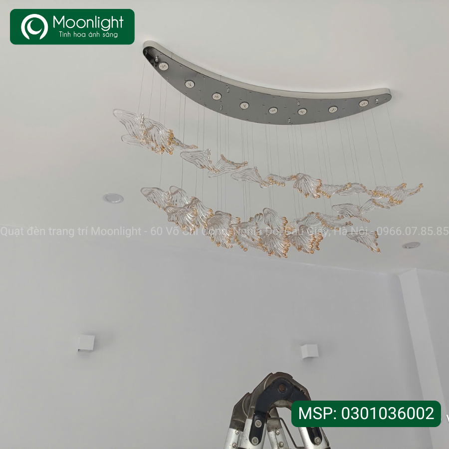 Đèn thả trang trí chất liệu thủy tinh 35 lá cải thảo HTK-079, led 3 màu mâm inox trắng hình bán nguyệt, 0301036002