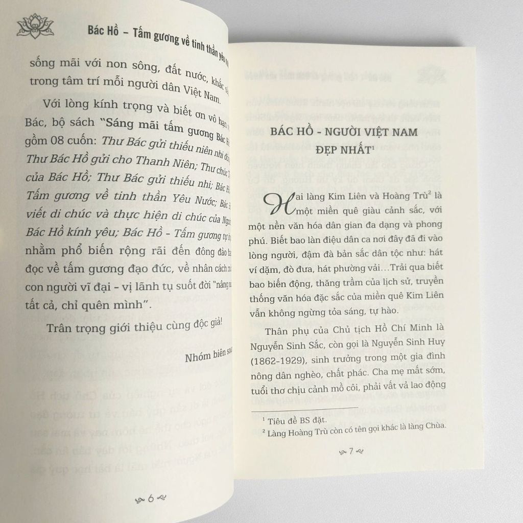 Sách - Bác Hồ Tấm Gương Về Tinh Thần Yêu Nước - Giá Trị Tư Tưởng Và Đạo Đức Cách Mạng