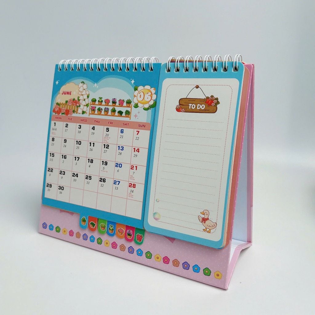 Lịch Để Bàn 2026 Tô Màu - The Garden Of Time - Tặng Kèm Sticker Trang Trí