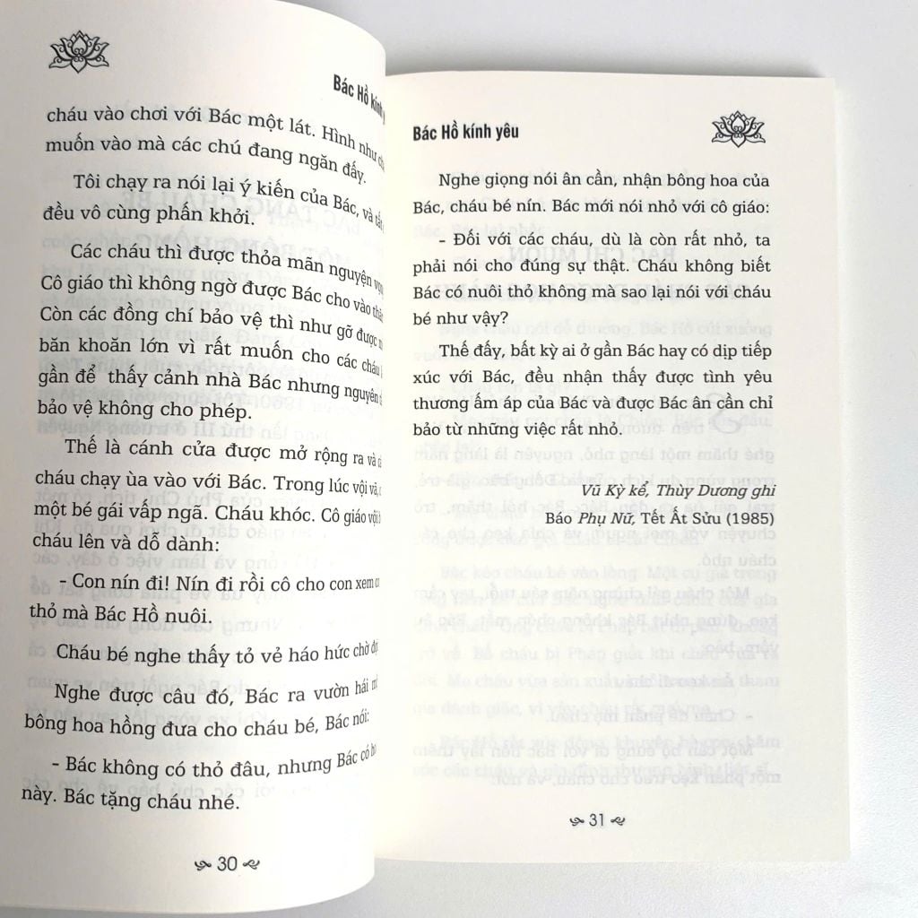 Sách – Sáng Mãi Tấm Gương Bác Hồ - Bác Hồ Kính Yêu (Hoài Dung - Tuệ Minh) - ABBOOKS