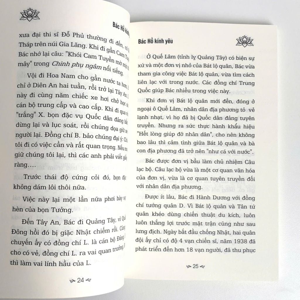 Sách – Sáng Mãi Tấm Gương Bác Hồ - Bác Hồ Kính Yêu (Hoài Dung - Tuệ Minh) - ABBOOKS