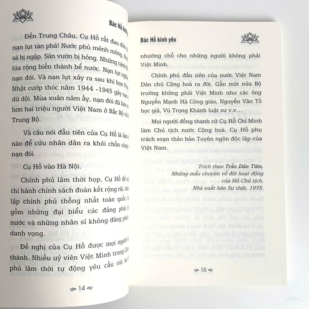 Sách – Sáng Mãi Tấm Gương Bác Hồ - Bác Hồ Kính Yêu (Hoài Dung - Tuệ Minh) - ABBOOKS
