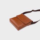  Túi Trita (Thời trang nam nắp gập - Túi đeo chéo da RTN1B) màu bò 