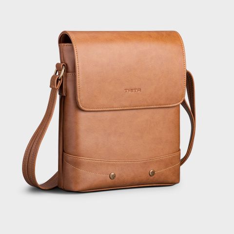  Túi Trita (Thời trang nam nắp gập - Túi đeo chéo da RTN4BN) màu bò nhạt 