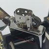 Bật Lửa Zippo Đồng Khối Mạ Chrome Bóng Chủ Đề Phủ Sơn Đời XI La Mã Sản Xuất Năm 1995 ZL870