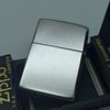 Bật Lửa Zippo Đồng Khối Mạ Chrome Bóng Chủ Đề Phủ Sơn Đời XI La Mã Sản Xuất Năm 1995 ZL870