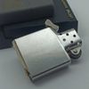 Bật Lửa Zippo Đồng Khối Phủ Sơn Đen Sần Đáy Lồi Chữ Xéo Đời VII La Mã Sản Xuất Năm 1991 ZL866
