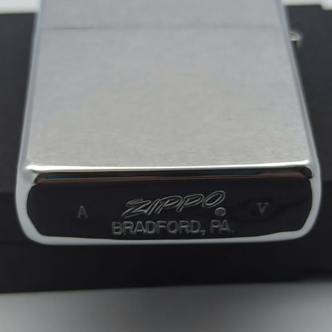 Bật Lửa Zippo Đồng Khối Mạ Chrome Trắng Trơn Phay Xước Đáy Lồi Đời V La Mã Sản Xuất Năm 1989 ZL860