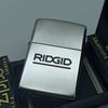 Bật Lửa Zippo Đồng Khối Mạ Chrome Bóng Chủ Đề Phủ Sơn Đời XI La Mã Sản Xuất Năm 1995 ZL870