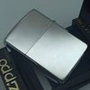 Bật Lửa Zippo Đồng Khối Mạ Chrome Khắc Ăn Mòn Chân Dung Các Vị Tổng Thống Hoa Kỳ Đời V La Mã Sản Xuất Năm 1989 ZL865