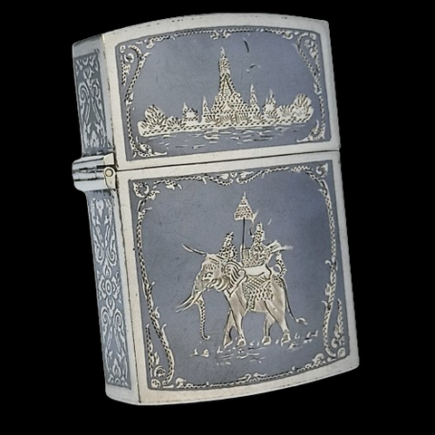 Bật Lửa Bạc Thái Đúc Nguyên Khối SX Thủ Công Thập Niên 1960s BK21