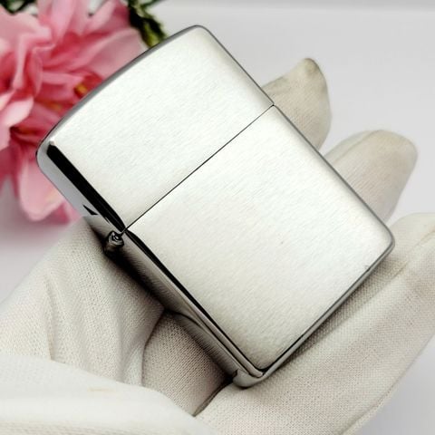 BẬT LỬA ZIPPO ARMOR VỎ DẦY TRẮNG PHAY XƯỚC Z257