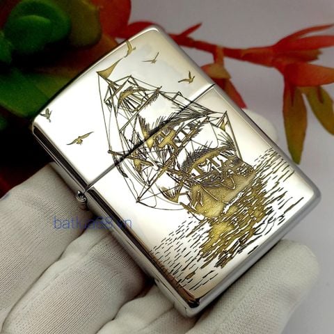 Bật Lửa Zippo Armor Đồng Mạ Chrome Chủ Đề Thuận Buồm Xuôi Gió ZKC56