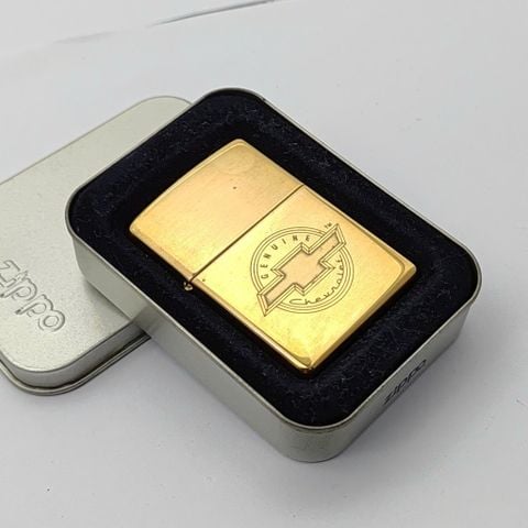 Bật Lửa Zippo Đồng Khối Khắc Ăn Mòn Chủ Đề Hãng Xe Chevrolet Hiếm Gặp, Đời XIII La Mã Sản Xuất Năm 1997 ZL773
