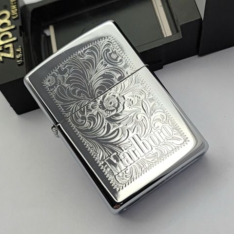 Bật Lửa Zippo Đồng Khối Mạ Chrome Venetian Marlboro Chính Hãng Bản Xuất Châu Âu Hiếm Gặp Đời XV La Mã Năm 1999 ZL768