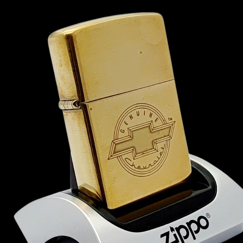 Bật Lửa Zippo Đồng Khối Khắc Ăn Mòn Chủ Đề Hãng Xe Chevrolet Hiếm Gặp, Đời XIII La Mã Sản Xuất Năm 1997 ZL773