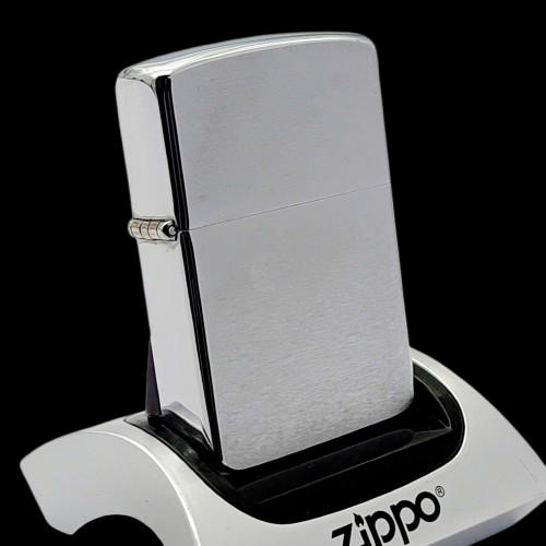 Bật Lửa Zippo Cổ Đồng Khối Mạ Chrome Phay Xước Trơn Năm 1985 Đời 5 Vạch Huyền ZC475
