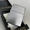 Bật Lửa Zippo Đồng Khối Mạ Chrome Trắng Trơn Phay Xước Chữ Xéo Đời IV La Mã Sản Xuất Năm 1988 ZL785