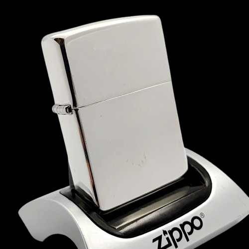 Bật Lửa Zippo Bạc Đúc Nguyên Khối Trơn Bóng Sản Xuất Năm 2003 ZB95