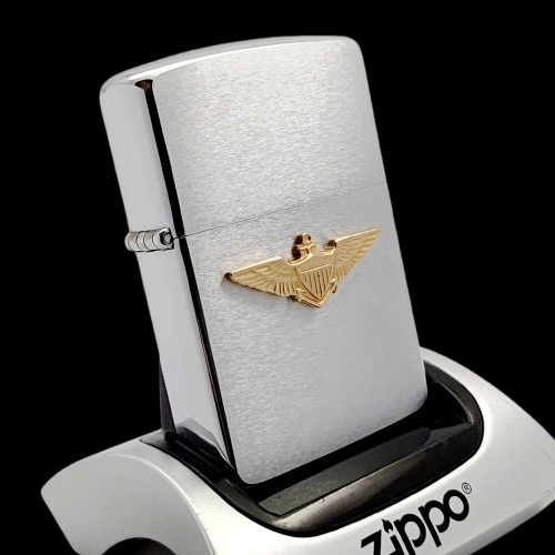 Bật Lửa Zippo Đồng Khối Mạ Chrome Trắng Phay Xước Emblem Chủ Đề Quân Sự Đời XIII La Mã Sản Xuất Năm 1997 ZL786