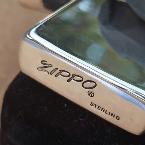 Bật Lửa Zippo Bạc Đúc Nguyên Khối Sterling Đời Cổ Chữ Xéo Năm Thập Niên 1980s ZBU26