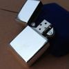Bật Lửa Zippo Bạc Đúc Nguyên Khối Trơn Bóng Sản Xuất Năm 2003 ZB95