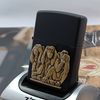 Bật Lửa Zippo Three Monkeys Black Matte Emblem 3 Con Khỉ 3 Không (Không Nghe, Không Nói, Không Nhìn) Z304