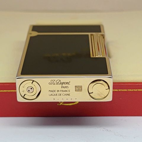 Bật Lửa Dupont Bọc Vàng Phủ Men Đen Sang Trọng DP174