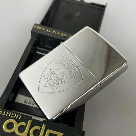 Bật Lửa Zippo Đồng Khối Mạ Chrome Trắng Trơn Bóng Logo Cảnh Sát Đời XIV La Mã Năm 1998 ZL808