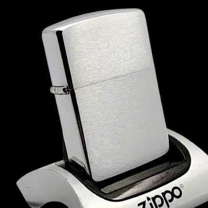 Bật Lửa Zippo Cổ Đồng Khối Mạ Chrome Trắng Trơn Phay Xước Đời 6 Vạch Huyền Năm 1984 ZC489