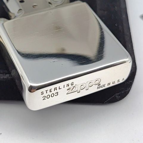 Bật Lửa Zippo Bạc Đúc Nguyên Khối Trơn Bóng Sản Xuất Năm 2003 ZBU27