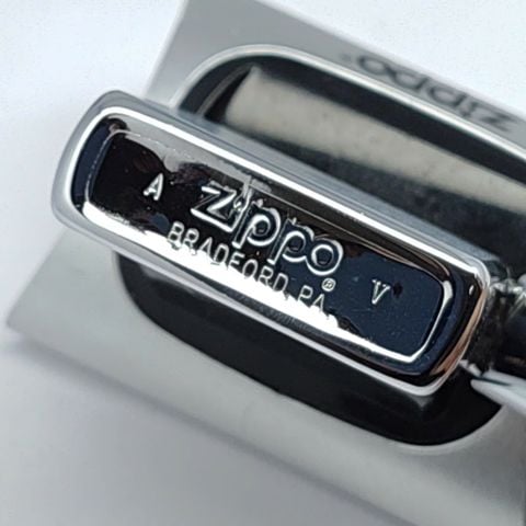 Bật Lửa Zippo Đồng Khối Mạ Chrome Trắng Trơn Phay Xước Đời V La Mã Năm 1989 ZL823