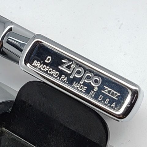 Bật Lửa Zippo Đồng Khối Mạ Chrome Trắng Trơn Phay Xước Đời XIV La Mã Năm 1998 ZL822