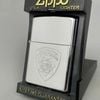 Bật Lửa Zippo Đồng Khối Mạ Chrome Trắng Bóng Logo Cảnh Sát Đời XII La Mã Năm 1996 ZL825