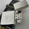 Bật Lửa Zippo Đồng Khối Mạ Chrome Trắng Bóng Logo Cảnh Sát Đời XII La Mã Năm 1996 ZL825