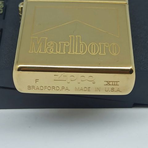 Bật Lửa Zippo Đồng Khối Marlboro Bản Xuất Châu Âu Đời XIII La Mã Hiếm Gặp Sản Xuất Năm 1997 ZL833