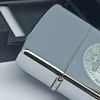 Bật Lửa Zippo Đồng Khối Mạ Chrome Trắng Trơn Bóng Chủ Đề Khắc Ăn Mòn Đời III La Mã Sản Xuất Năm 1987 ZL853