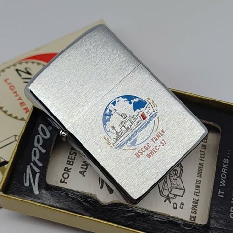 Bật Lửa Zippo Cổ Đồng Khối Mạ Chrome Trắng Xước Chủ Đề Tầu Chiến Ăn Mòn Phủ Sơn Đời 4 Vạch Sắc Năm 1978 ZC492