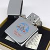 Bật Lửa Zippo Cổ Đồng Khối Mạ Chrome Trắng Chủ Đề Tầu Chiến Quân Sự Ăn Mòn Phủ Sơn Đời 5 Vạch Sắc Năm 1977 ZC495