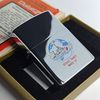 Bật Lửa Zippo Cổ Đồng Khối Mạ Chrome Trắng Chủ Đề Tầu Chiến Quân Sự Ăn Mòn Phủ Sơn Đời 5 Vạch Sắc Năm 1977 ZC495