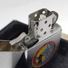 Bật Lửa Zippo Cổ Đồng Khối Mạ Chrome Trắng Chủ Đề Quân Sự Ăn Mòn Phủ Sơn Đời 3 Vạch Sắc Năm 1979 ZC498