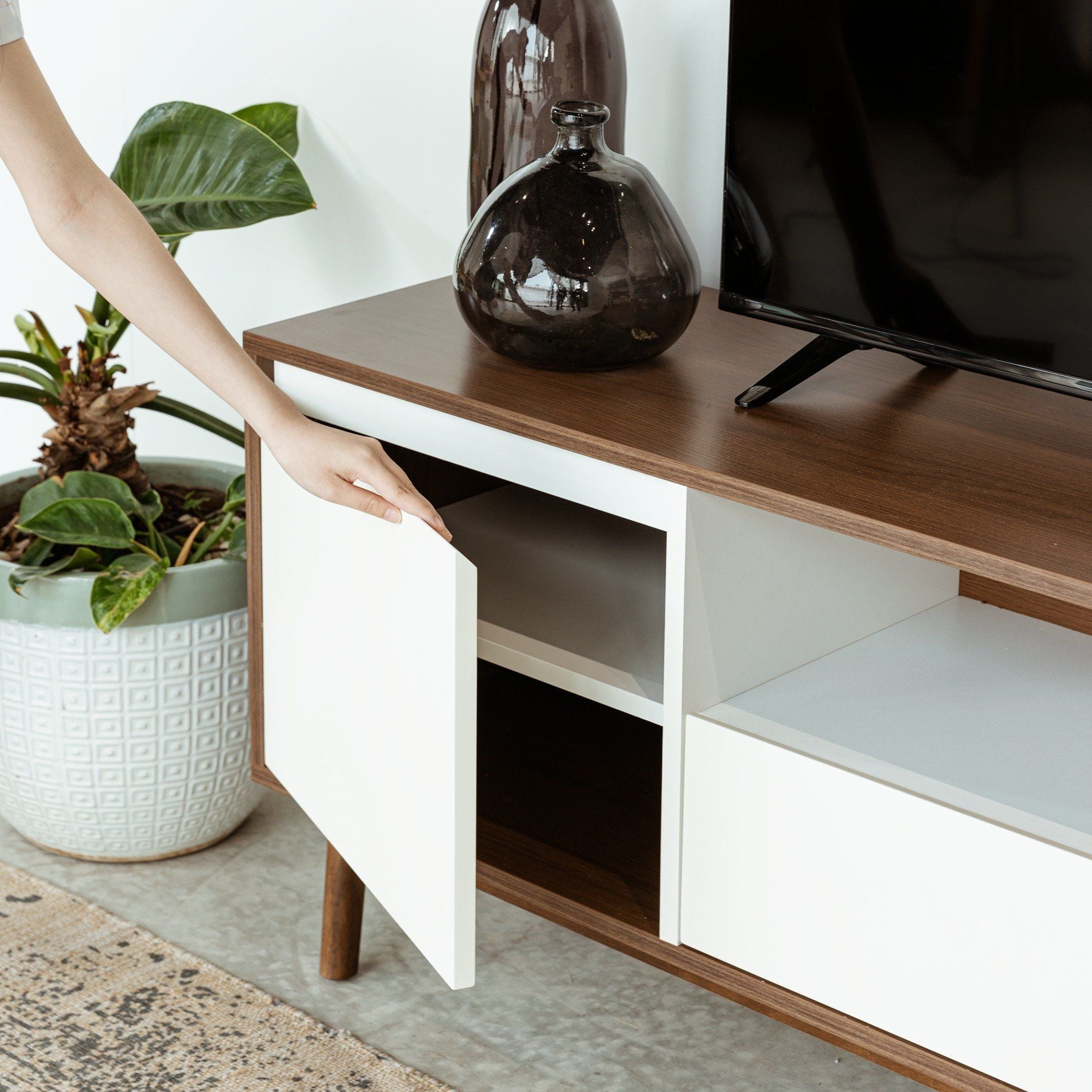  Tủ Kệ Tivi Gỗ MOHO OSLO 201 (Màu Nâu/Trắng 160) 