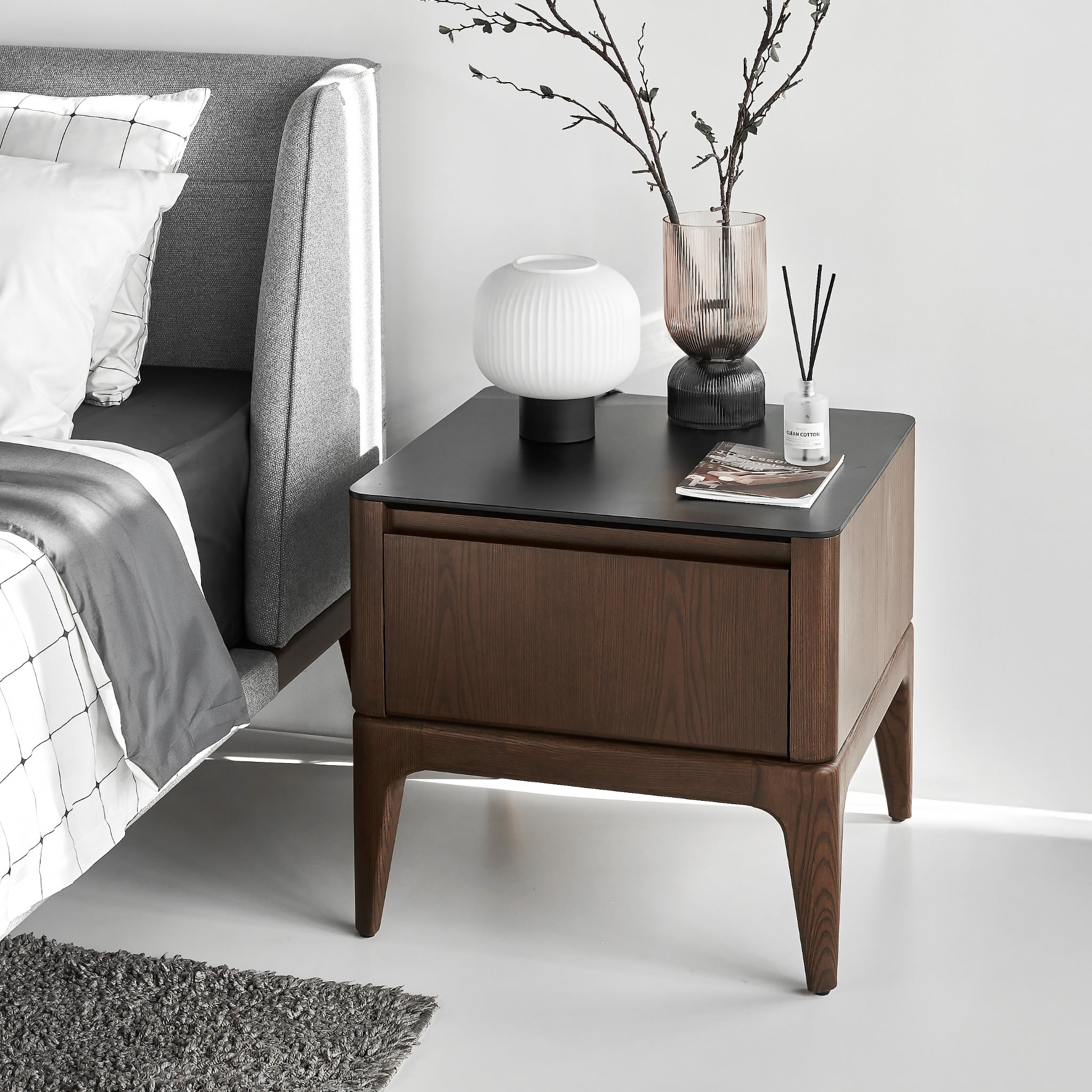  Tủ Đầu Giường Gỗ Tần Bì Cao Cấp SCARLET - MOHO Signature 