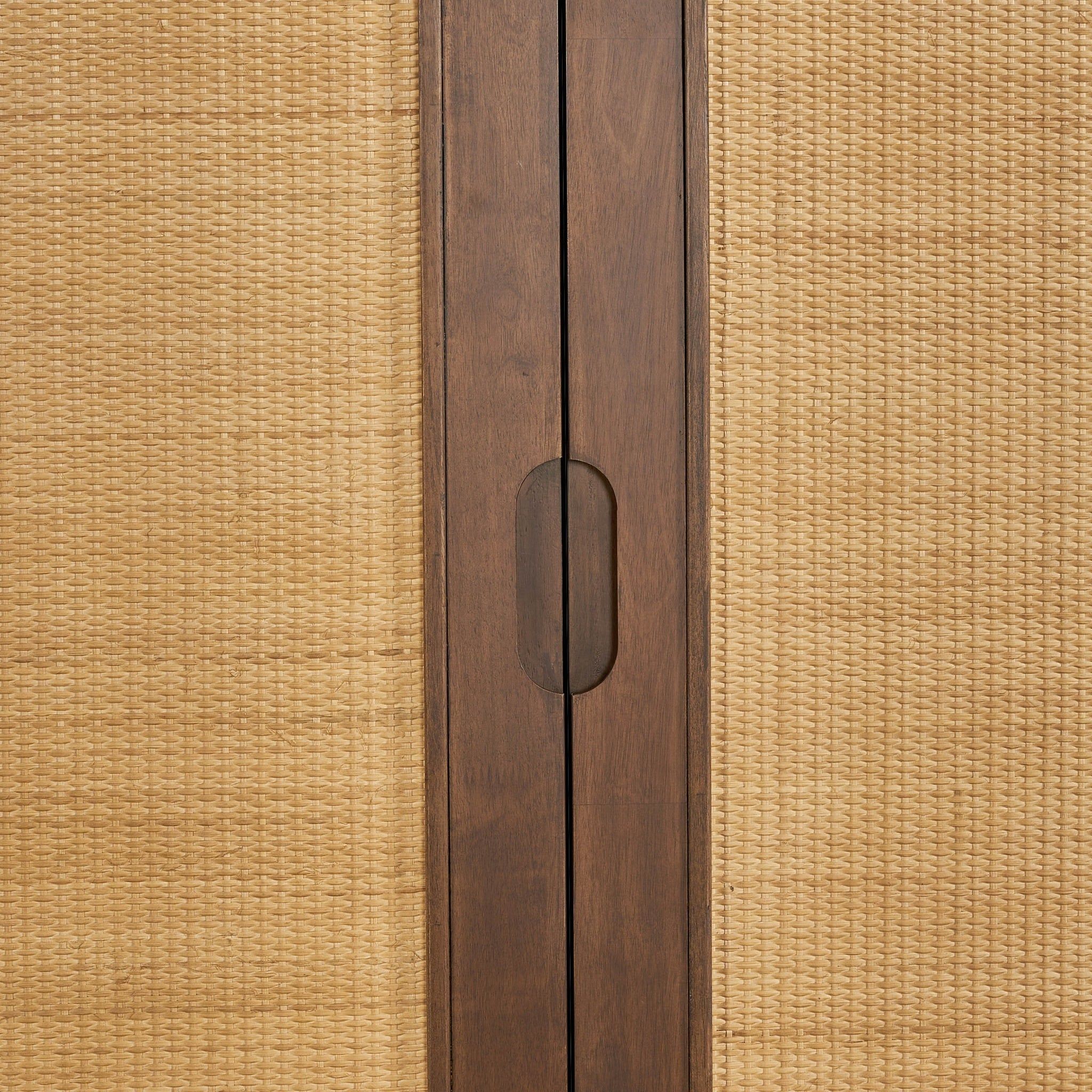  Tủ Quần Áo 2 Cánh VLINE V3 