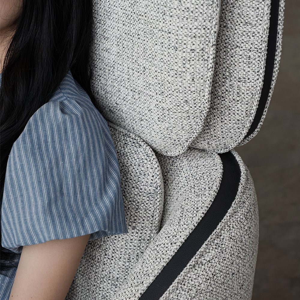  Ghế Armchair Xoay 360 Kèm Đôn MOHO OASIS 